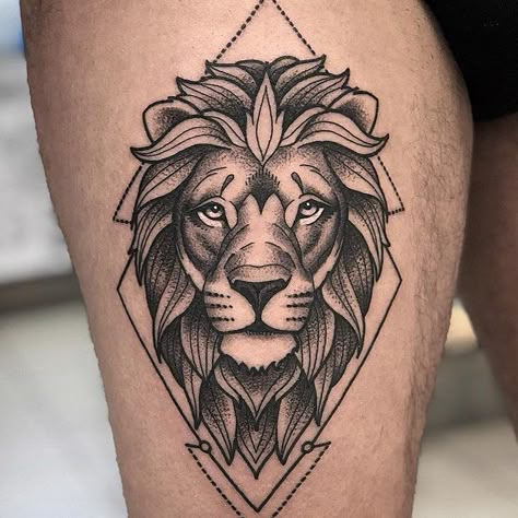 Leo Lion Tattoos, Leo Symbol, Leo Zodiac Tattoos, Geometric Lion Tattoo, Leo Tattoo Designs, Lion Tattoos, Geometric Lion, Lion Head Tattoos, Tattoo Trend