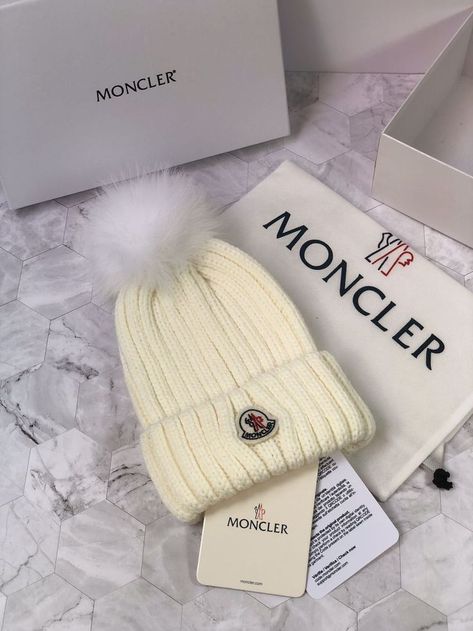 Moncler Beanie, Moncler Hat, Winter Fit, Designer Outfits, Cute Hats, Yarn Art, Fitness Inspo, Cute Stickers, Stylish Outfits