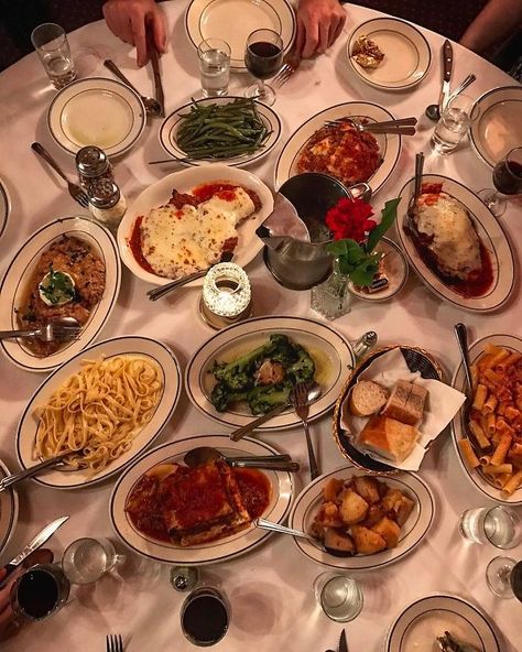 The 15 Oldest (& Coolest) Restaurants In NYC Nyc Italian Restaurants, Eating Out Aesthetic Restaurant, Italian Cuisine Aesthetic, Italian Food Astethic, Italian Food Table, Italian Food Aethstetic, Italian Dinner Aesthetic, Dinner Aesthetic Restaurant, Fancy Restaurant Food