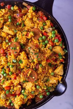 Chicken And Chorizo Paella Recipe, Seafood Sauces, Paella Recept, Chorizo Paella, Easy Paella, Chicken Paella, Chicken And Chorizo, Chicken Chorizo, Paella Recipe