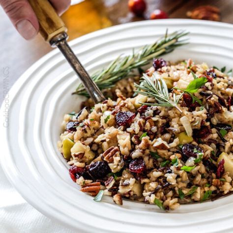 Cranberry Apple Pecan Wild Rice Pilaf - Carlsbad Cravings Fall Side Dish Recipes, Cranberry Rice, Wild Rice Pilaf, Wild Rice Recipes, Rice Side Dish Recipes, Pilaf Recipes, Autumn Side Dishes, Carlsbad Cravings, Rice Side Dishes