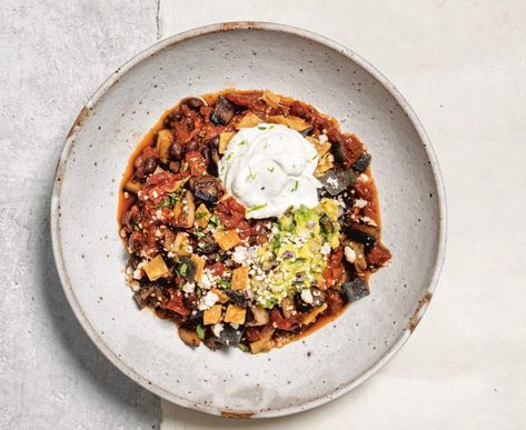 This Vegetable Chili is featured in Bobby Flay's new cookbook, "Beat Bobby Flay" from Clarkson Potter. (Copyright Ed Anderson) Bobby Flay Chili, Chili Recipe Food Network, Cumin Recipes, Bobby Flay Recipes, Vegetable Chili, Vegetarian Chili Recipe, Best Chili Recipe, Relish Recipes, Fall Comfort Food