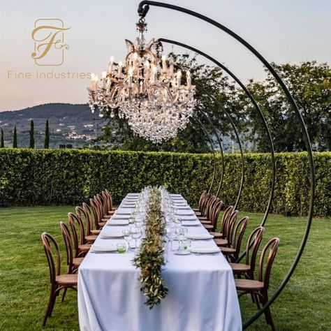 Outdoor Wedding Table Decorations, Outdoor Wedding Tables, Plinth Lighting, Chandelier Luxury, Outdoor Table Decor, Outdoor Stage, Wedding Chandelier, Outdoor Chandelier, Flower Chandelier