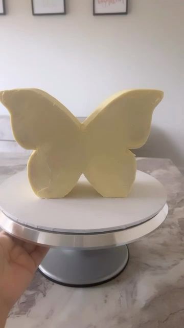 Iram -- Bespoke.cakeventure on Instagram: "This Beauty of a butterfly cake for my Newborn niece Khadijah. 🦋 Ganache plates by the Lovely @bakes.by.proma . . . . #butterflycake #butterflytheme #welcometotheworld #babygirlcake #newborncake #cakeforniece #cakedecorating #cakesofinstagram #bakersofinstagram" Butterfly Half Birthday Cake, Butterfly Cake Tutorial, Butterfly Shape Cake, Butterfly Shaped Cake, Butterfly Cake Ideas, Butterfly Theme Cake, Butterfly Birthday Cake, Purple Butterfly Cake, Butterfly Cake Decorations