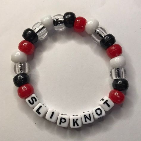 Emo Bracelets Diy, Emo Beaded Bracelets, Slipknot Kandi, Emo Bead Bracelets, Emo Bracelet Ideas, Emo Kandi Bracelets, Emo Bracelets, Emo Kandi, Emo Diy