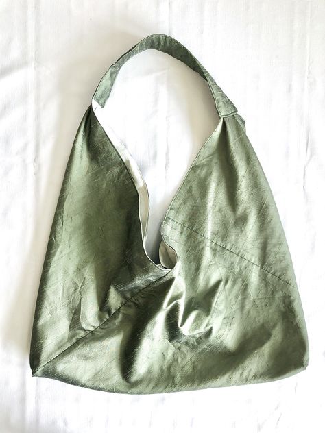 Japanese Bag Pattern, Big Bag Pattern, Origami Tote Bag, Japanese Tote Bag, Shopping Bag Design, Hobo Bag Patterns, Homemade Bags, Homemade Things, Tote Bag Pattern Free