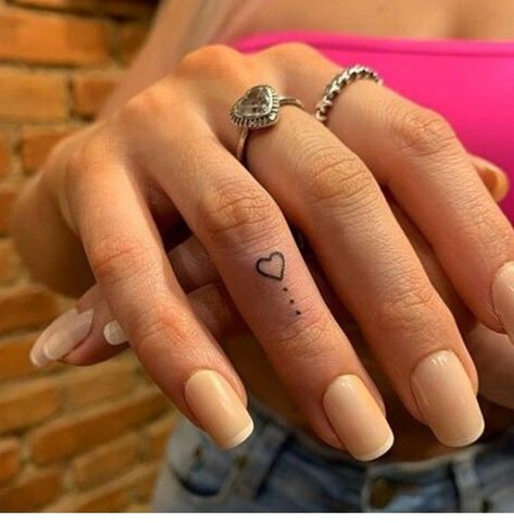 Classy Tattoo, Wrist Tattoos Girls, Thumb Tattoos, Small Finger Tattoos, Finger Tattoo For Women, Hand Tattoos For Girls, Hand And Finger Tattoos, Petite Tattoos, Tatuaje A Color