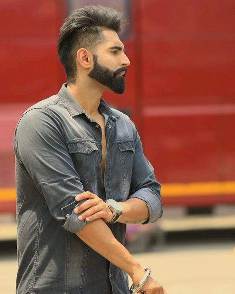 The fears we don't face become our Limits. Beard Styles Names, Parmish Verma Beard, Parmish Verma, Punjabi Singer, Mens Hairstyles With Beard, Best Beard Styles, Beard Hairstyle, Cool Hairstyles For Men, Beard Styles For Men