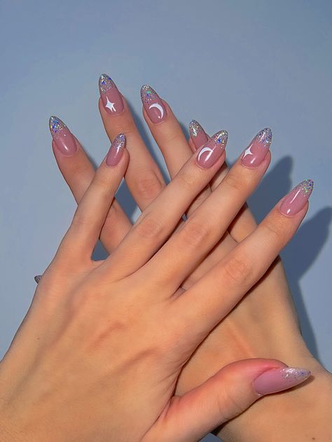 Nails moon glitter baby boomer nail Sailor Moon Nail Design, Nails With Moon, Slay Nails, Pink French Tip Nails, Sailor Moon Nails, Pink French Tip, Moon Nails, Pink French, Tip Nails