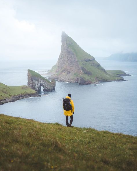 Roman Huber - Photo & Film on Instagram: “🇫🇴 Moody morning with the squad ☁️💚 . . #visitfaroeislands #atlanticairways #faroeislands #bergpic #roam #iceland #earthoutdoors…” Nature Destinations, Nature Music, Awesome Pictures, Black Leaves, Cover Iphone, Outdoor Lover, Iceland Travel, House Landscape, Cases Iphone