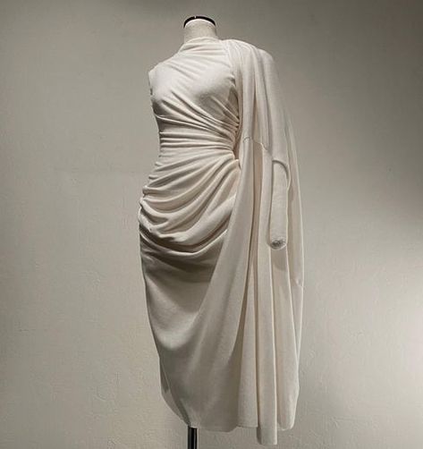 Rob Curry (@sfrobcurry) • Instagram photos and videos Cape Sketch, Draping Fashion Design, Half Cape, Vintage Core, Draping Dress, Draping Techniques, Jersey Fashion, Draping Fashion, Elegant Dresses For Women