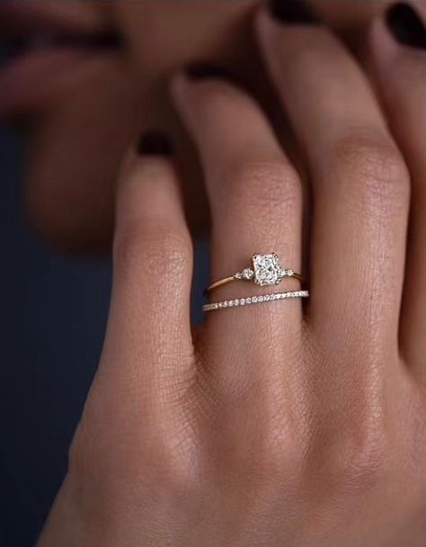 0 5 Carat Engagement Ring, Simple Engagement Rings Dainty, Engagement Looks, Small Engagement Rings, Jewel Design, Square Engagement Rings, Dream Rings, Wedding Showers, Cute Engagement Rings