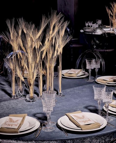 Wheat Centerpieces, Wheat Wedding, Edgy Bridal, Autumn Wine, Russian Wedding, Wedding Design Decoration, Wedding Mood, Table Decoration, Traditional Decor