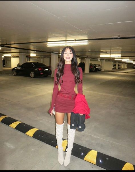 Brown Bangs, Red Dress Fashion, Heels White, Looks Street Style, Lookbook Outfits, Look Chic, Fashion Killa, Dress Fashion, Fit Inspo