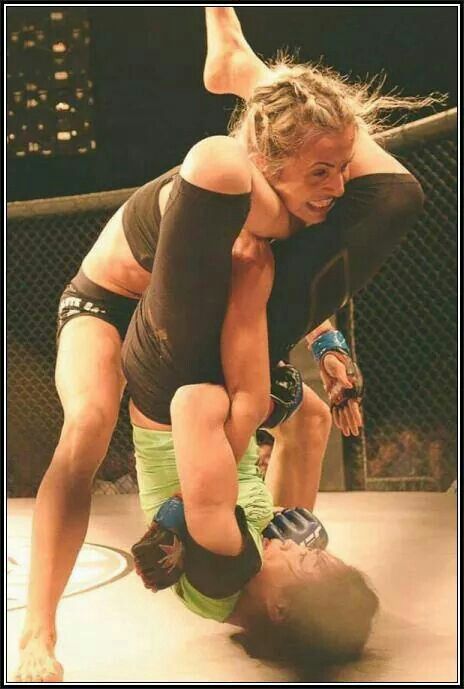 Gogoplata Bjj Memes, Female Mma Fighters, Jiu Jitsu Girls, Mma Girls, Women Wrestling, Bjj Jiu Jitsu, Martial Arts Girl, Mma Training, Ju Jitsu