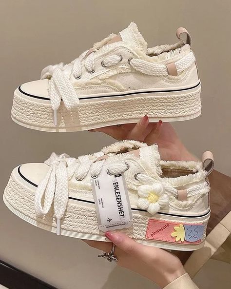 Click&Buy: https://s.click.aliexpress.com/e/_mMmM8tk Top On Sale Product Recommendations! Womens Flat Sneakers New Style Breathable Floral Canvas Shoes Autumn Thick Platform All-match Student Sneakers Zapatillas Mujer Original price: PKR 7356.28 Now price: PKR 7356.28 #sale #shoes #shopping #onlineshopping #aliexpress #iphone15promax #iphone14promax Aesthetic Stationary, Bedazzled Shoes, Trendy Shoes Sneakers, Shoes Shopping, Stationary School, Floral Canvas, Hype Shoes, Product Recommendations, Fashion Design Sketches