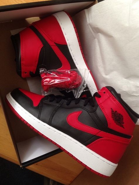 authentic air jordan 1 Jordan Bred, Jordan Shoes Girls, Jordan Shoes Retro, Pretty Shoes Sneakers, Shoes Sneakers Jordans, All Nike Shoes, Nike Shoes Jordans, Shoes Retro, Fresh Sneakers