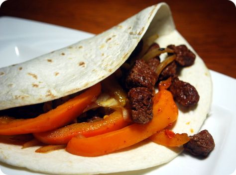 Fajita Dinner, Top Round Steak Recipes, Tenderized Round Steak, Fast Metabolism Diet Recipes, Top Round Steak, Round Steak Recipes, Steak Fajita Recipe, Mexican Beef, Steak Tacos