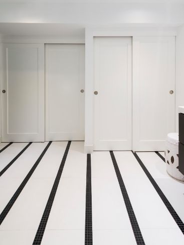 Striped Black and White Bathroom Floor Tile Mosaic - Classic Bathroom Design Ideas White Tile Bathroom Floor, Black Tile Bathroom Floor, Black And White Bathroom Floor, White Tile Kitchen Floor, Black And White Flooring, Striped Bathroom, Brick Bathroom, Black Tile Bathrooms, Black And White Tiles Bathroom