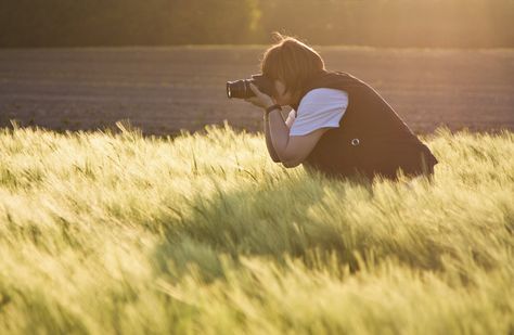 Lens Hoods - Why, When, and How to Use Them Lens Hoods, Lens Hood, Photo Tips, Being Used, How To Use, Lenses, Couple Photos, Photographer, Photography