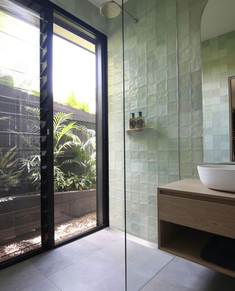 Green Shower Tile, Bathroom Design Trends, Bathroom Reno, Big Bathrooms, Bathroom Trends, Main Bathroom, Green Bathroom, Green Rooms, Bathroom Renos