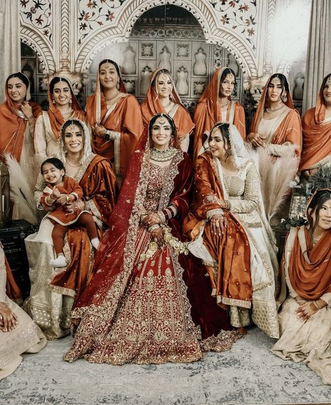 Punjabi Wedding Color Schemes, Desi Wedding Color Schemes, Sikh Bridesmaids Outfits, Indian Wedding Family Photos, Punjabi Wedding Bridesmaids, Punjabi Bridesmaids Outfits, Indian Wedding Vibes, Desi Bridesmaids Outfits, Punjabi Bridesmaids