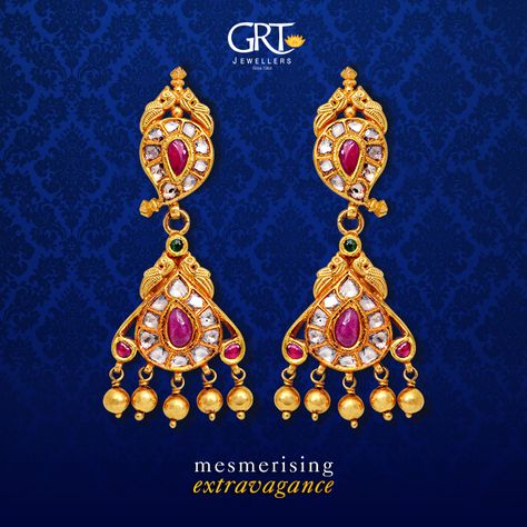 Wow! Get ready to hear whispers all around, when you #accessorize with these #classy #antique #jhimikis! - #mesmerising #extravagance - #Antique #Gold #Ethnic #Earrings #Jewellery #Vintage #Collection Grt Jewellers, Gold Jewellry, Jewellery Vintage, Ethnic Earrings, Earrings Gold, Get Ready, Antique Gold, Vintage Collection, Gold Earrings