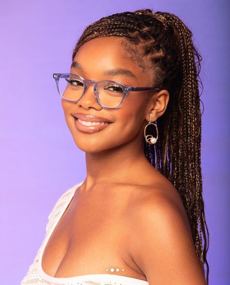 Marsai Martin Hairstyles, Marsai Martin, Old Faces, Flat Twist, Brown Girl, Afro Hairstyles, Pretty People, Pop Culture, Instagram Profile