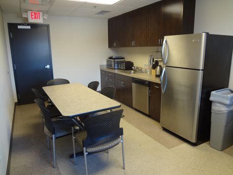 Employee break room with custom cabinetry and vct flooring Employee Break Room, Break Room Design, Break Room Decor, Vct Flooring, Office Break Room, Modern Home Office Furniture, Medical Office Design, Staff Room, Home Coffee Bar