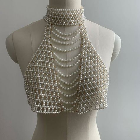 Adding Pearls To Clothes Diy, Pearls Corset, Pearl Corset, Beads Clothes, Feyre Archeron, Court Of Thorns And Roses, Backless Bra, Light Academia, Fashion Top