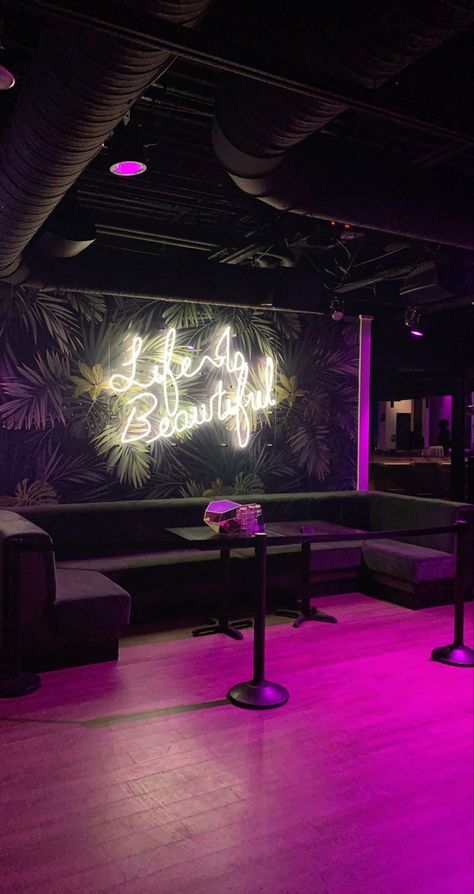 Club Design Interior, Bar Lounge Design, Sign For Room, Rooftop Restaurant Design, Night Club Aesthetic, Neon Bedroom, Logo Neon, Lounge Interiors, Nightclub Aesthetic