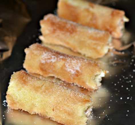 FRENCH TOAST STICKS STUFFED WITH SWEETENED CREAM CHEESE & SERVED WITH MAPLE SYRUP Cream Cheese Stuffed French Toast Recipe, Stuffed French Toast Sticks, Chopped Challenge, Toast With Cream Cheese, Stuffed French Toast, French Toast Sticks, Overnight French Toast, Canned Biscuits, Modus Operandi