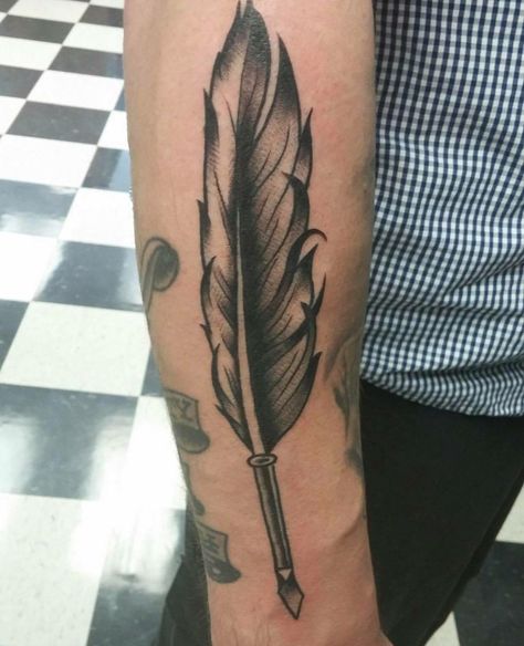 American Traditional Quill Pen Tattoo American Traditional Feather Tattoo, Quill Tattoos For Women, Pen And Quill Tattoo, Traditional Feather Tattoo, Traditional Quill Tattoo, Traditional Diamond Tattoo, Feather Pen Tattoo, Quill Pen Tattoo, Traditional Shark Tattoo