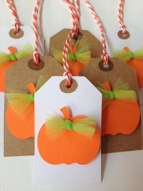 Pumpkin gift tags Decorate your party favor bags, buckets, or boxes with these festive pumpkin party favor tags. Use as gift tags on presents, for scrapbooking or crafts. Perfect for Our little pumpkin is turning one birthday parties, Halloween parties, fall parties, showers, harvest festivals, Turning One Birthday, Fall Parties, Pumpkin Gift, Harvest Party, Gift Tags Diy, Pumpkin Party, Halloween Tags, Paper Gift Tags, Turning One