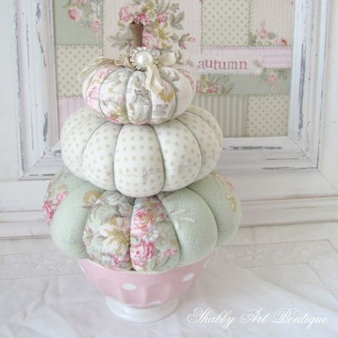 Fabric Scrap Projects, Shabby Art Boutique, Shabby Chic Fall, Scrap Projects, Shabby Chic Baby, Scrap Fabric Projects, Chic Baby Shower, Art Boutique, Shabby Chic Living