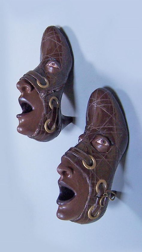 If Shoes Have Faces, How Would They Look Like? Surrealist Ceramics, Goofy Shoes, Silly Shoes, Funky Footwear, Weird Shoes, Fantasy Shoes, Shoes Game, Ceramic Shoes, Funny Shoes