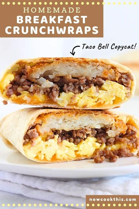 Breakfast Crunchwrap Recipe, Easy Homemade Breakfast, Taco Bell Breakfast, Breakfast Crunchwrap, Crunchwrap Recipe, Egg Tortilla, Taco Bell Recipes, Crunch Wrap, Bacon Breakfast