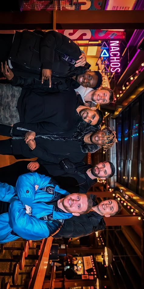 Sidemen Wallpapers Iphone, Sidemen Aesthetic Wallpaper, Beta Squad Wallpaper Iphone, Josh Sidemen, W2s Wallpaper, Sidemen Group Photo, Sidemen Poster, Ksi Wallpapers, Sidemen Tinder