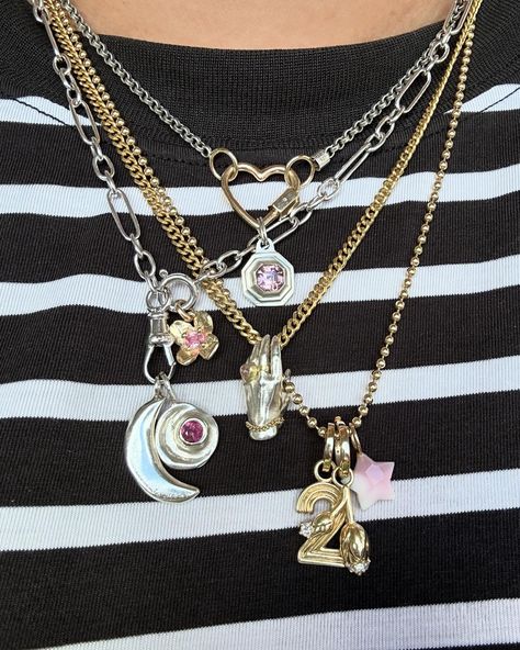 Gems And Gold Oh My | Clearly I was feeling very pink today 🩷 | Instagram Metal Mixing Jewelry, Necklace Stack Mixed Metals, Mixed Metal Necklace Stack, Mixing Metals Jewelry, Gold And Silver Jewelry Together, Necklace Stacks, Jewellery Stack, Mixed Jewelry, Jewelry Stack