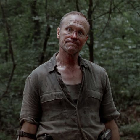 #TWD #TheWalkingDead #MerleDixon #MichaelRooker Twd Merle Dixon, Cai Characters, Daryl And Merle, Twd Characters, Merle Dixon, Twd Daryl, Michael Rooker, Pray For Me, The Governor