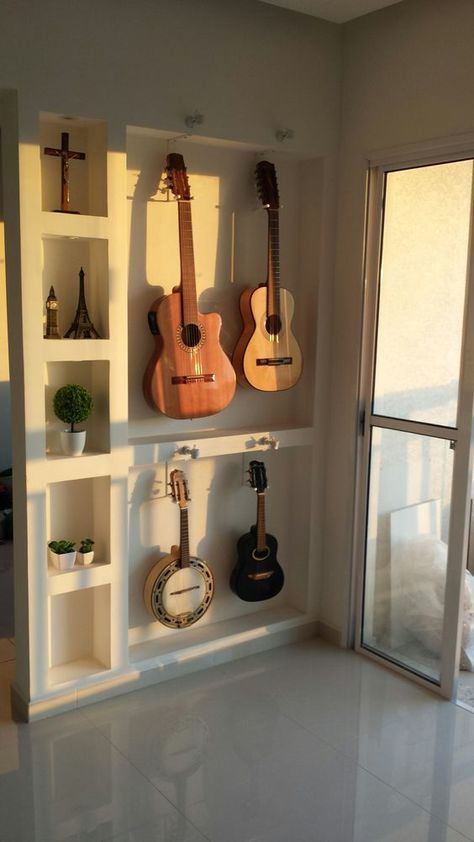 Guitar On Wall Decor, Music Room Design, Music Bedroom, Home Studio Ideas, Home Music Rooms, Guitar Room, Music Studio Room, Music Room Decor, Guitar Wall