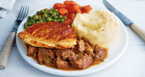 Hogmanay Recipes, Steak Pie Recipe, Steak Pie, New Years Dinner, Scottish Recipes, Ground Beef Recipes For Dinner, Irish Recipes, Steak Dinner, Global Recipes