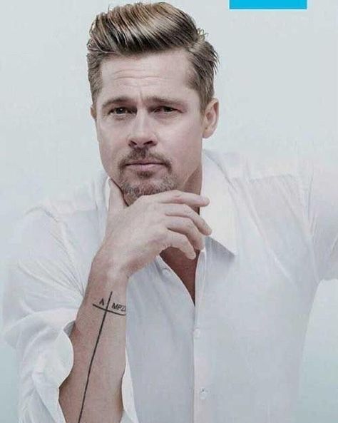 Brad Pitt Tattoo, Brad Pitt Hair, Curly Afro Hair, Brad And Angelina, Sweet Soul, Cross Tattoo, Forearm Tattoo Men, Tattoo Trends, Line Tattoos