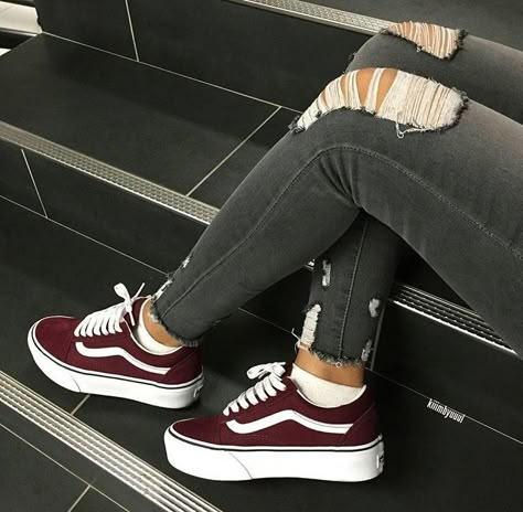 Burgundy Vans, Skater Vans, Girl Skater, Sneakers Vans, Skater Girl, Fresh Shoes, Skater Girls, Hype Shoes, Aesthetic Shoes