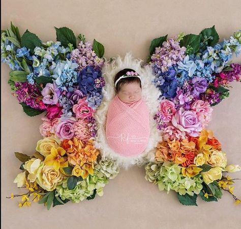 Pin on photography passion Rainbow Baby Photography, Foto Newborn, Newborn Backdrop, Newborn Baby Photoshoot, Cadeau Baby Shower, Newborn Baby Photos, Foto Baby, Newborn Shoot, Butterfly Baby