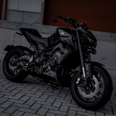 Tmax Yamaha, Motorcycle Led Lighting, Moto Yamaha, Motorcross Bike, Bike Aesthetic, Motorcycle Aesthetic, Biker Aesthetic, Futuristic Motorcycle, Pretty Bike