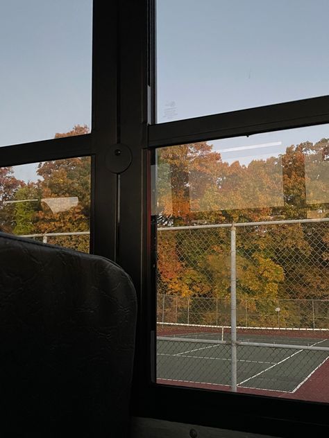 School Morning Aesthetic Fall, Productive Fall Aesthetic, School During Fall Aesthetic, Fall High School Aesthetic, Fall School Morning, High School Fall Aesthetic, School In Fall Aesthetic, School In Autumn Aesthetic, School Photography Aesthetic