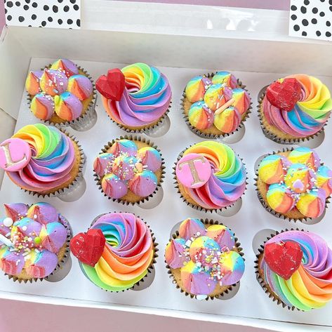 Candyland Cupcakes Ideas, Rainbow Cupcakes Pastel, Rainbow Unicorn Cupcake Cake, 2 Sweet Birthday Cupcakes, Colorful Birthday Cupcakes, Candyland Birthday Cupcakes, Sweet One First Birthday Theme Candy, Two Sweet Party 2nd Birthday Cupcakes, Pastel Rainbow Party Food