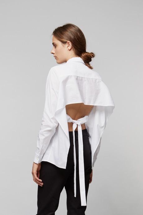 Twitter Open Back Shirt, Tie Shirt, White Shirts, Mode Inspiration, Contemporary Fashion, Fashion Details, White Shirt, Black Pants, Open Back