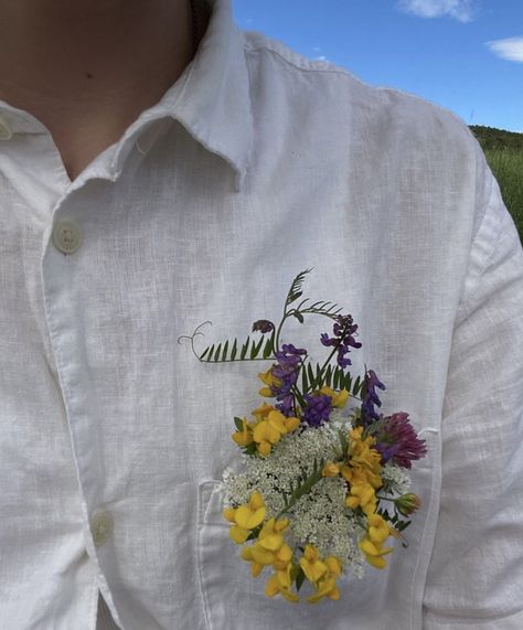 A Bouquet Of Flowers, Nothing But Flowers, Bouquet Of Flowers, Spring Vibes, White Aesthetic, Hopeless Romantic, My Vibe, Summer Aesthetic, Look Cool